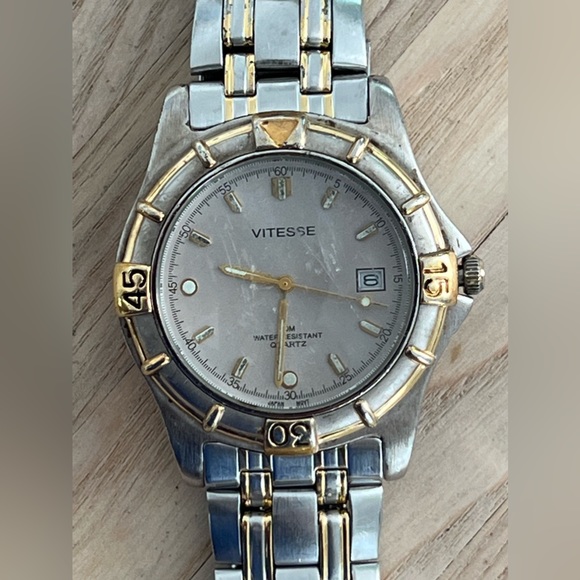 Vitesse Men’s Watch Vintage Two Tone Bracelet and Case Gray Dial Date Window - Picture 6 of 12